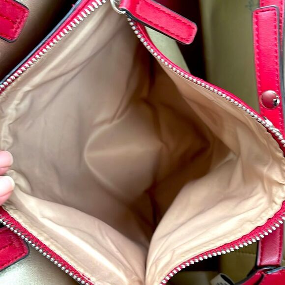 Lg Red Tote by Nine West EUC - Picture 4 of 12